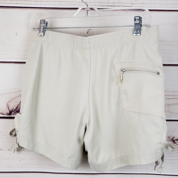 Nike soft Shorts - Picture 3 of 6